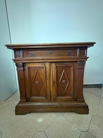 Mobile antico