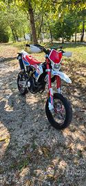 Fantic motard 125