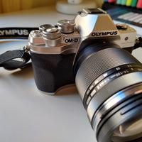 Olympus M10 Mark 4 + obiettivo 14/150