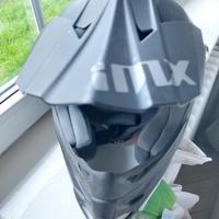 casco  NUOVO moto taglia L 