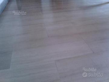 Mattonelle marmo beige