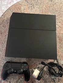 PS4 (500 gb) + 1 controller originale