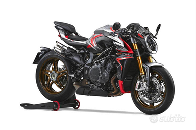 Capo officina moto e scooter