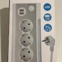 Multipresa-3 prese,2 porte USB,luce LED a sfioro