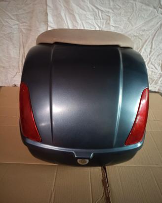Vespa GTS bauletto