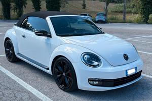 Volkswagen Maggiolino cabrio