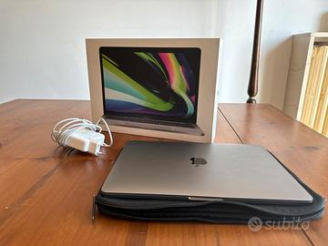 Macbook pro 13’ 2022