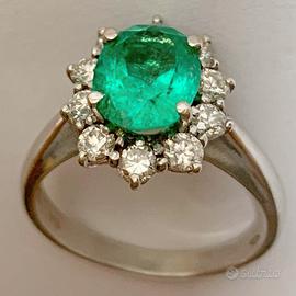 Anello oro bianco diamanti e smeraldo CERTIFICATO