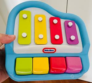Piano Little Tikes e piramide di anelli Fisher P.