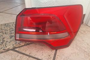 Fanale posteriore Audi Q3