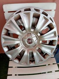 Due copricerchi fiat raggio 16