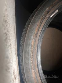 Gomme invernali   215/40 R17 Bridgeston