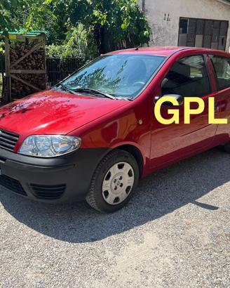 Punto  con impianto GPL