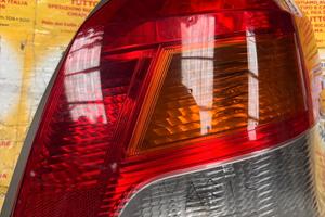 FARO POSTERIORE DESTRO TOYOTA YARIS ANNO:2008