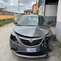 Lancia Ypsilon 1.2 69 CV 5 porte S&S Platinum
