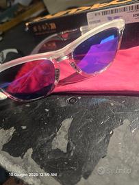 Oakley frogskins un mese di vita