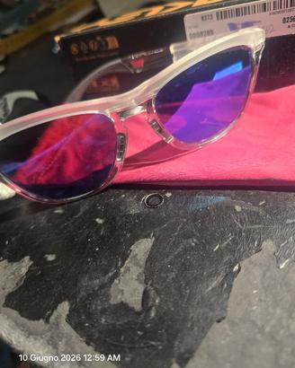 Oakley frogskins un mese di vita