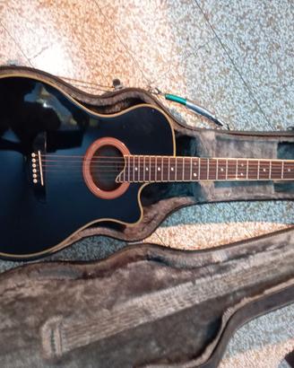 Chitarra acustica amplificata Yamaha APX7 anni '90