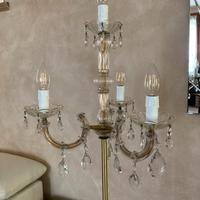 Lampade da terra con gocce