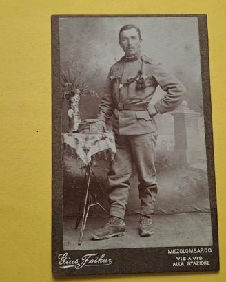 Cabinet  di  soldato in uniforme austro-ungarico.