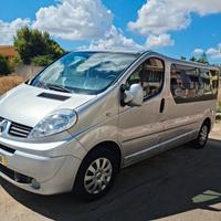 Camper trafic 9 posti 170km clima