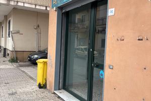 Ufficio o locale commerciale 30 m con soppalco