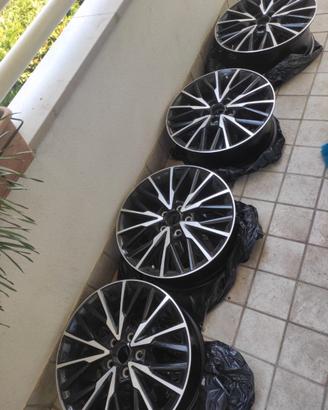 Cerchi auto Toyota Ch-R