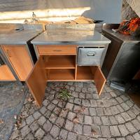 Mobili inox legno bar e ristorante