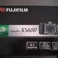 Fujifilm S5600 digital camera