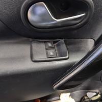 Comando vetri ant sx DACIA SANDERO del 2017