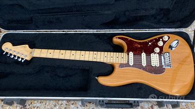 Fender Stratocaster American Deluxe 2011
