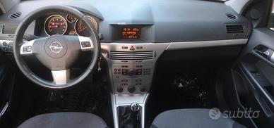 Opel Astra 1.4 16  TRAPASSO INCLUSO 