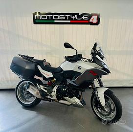 BMW F 900 XR