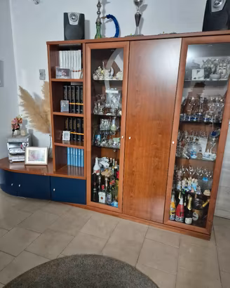 parete attrezzata più camera da letto 