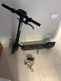 Monopattino elettrico ducati pro 2 evo