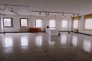 Immobile di 360 m² con più di 5 locali a Cesano Bo