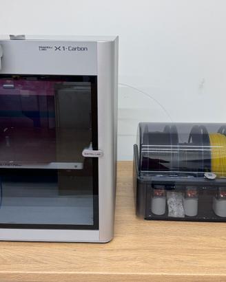 Bambu Lab X1C stampante Con AMS 2 PRO PERFETTA