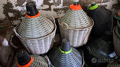 Damigiane per vino