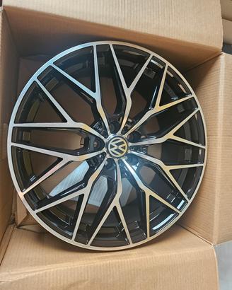 4 cerchi Nuovi 18 Volkswagen Passat CC Tiguan Pass