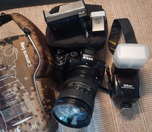 NIKON Z50 /16/85 FLASH SB700