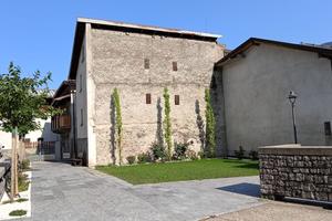 Ampia casa indipendente con terrazza