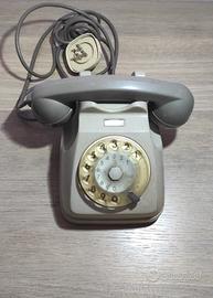 Due Telefoni Vintage tenuti bene, antichi Affaree!