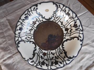 Piatto decorato in argento vintage