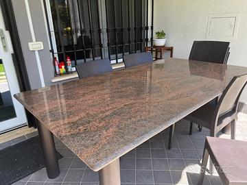 Tavolo in Granito da Esterno