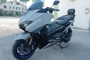 Tmax 560