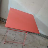 Tavolino in ferro smaltato