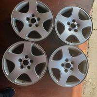CERCHI IN LEGA USATI  X AUDI 7Jx16H2 ET45