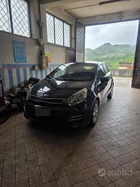 Kia Rio 1.1 CRDI 2015