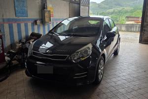 Kia Rio 1.1 CRDI 2015