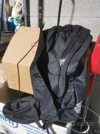 Antipioggia copriscarpe 42-43 e copri pantaloni  M